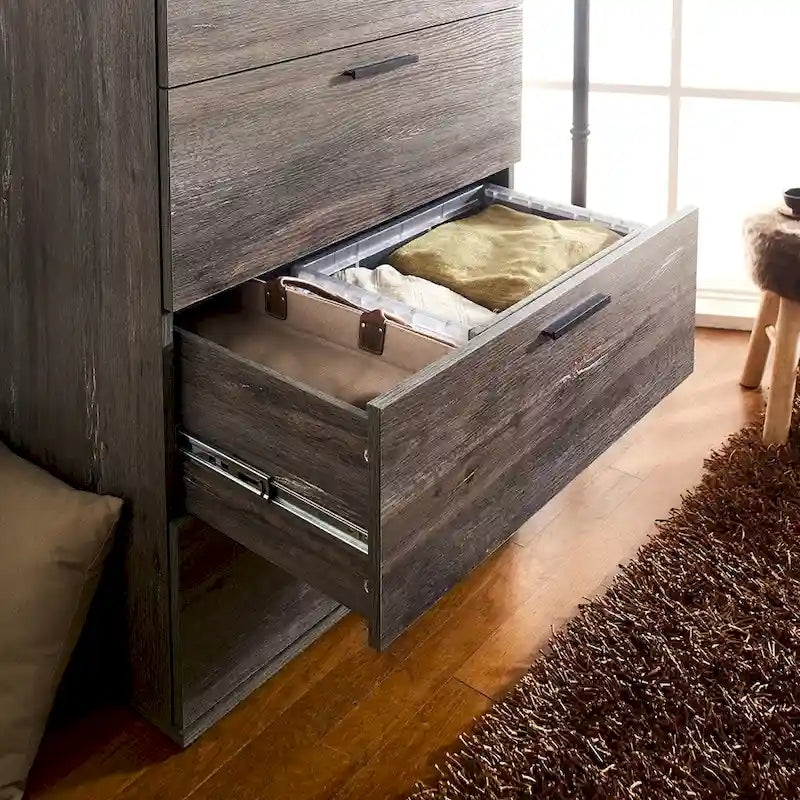 Oliver Farmhouse Four-Drawer Jumbo Chest-7